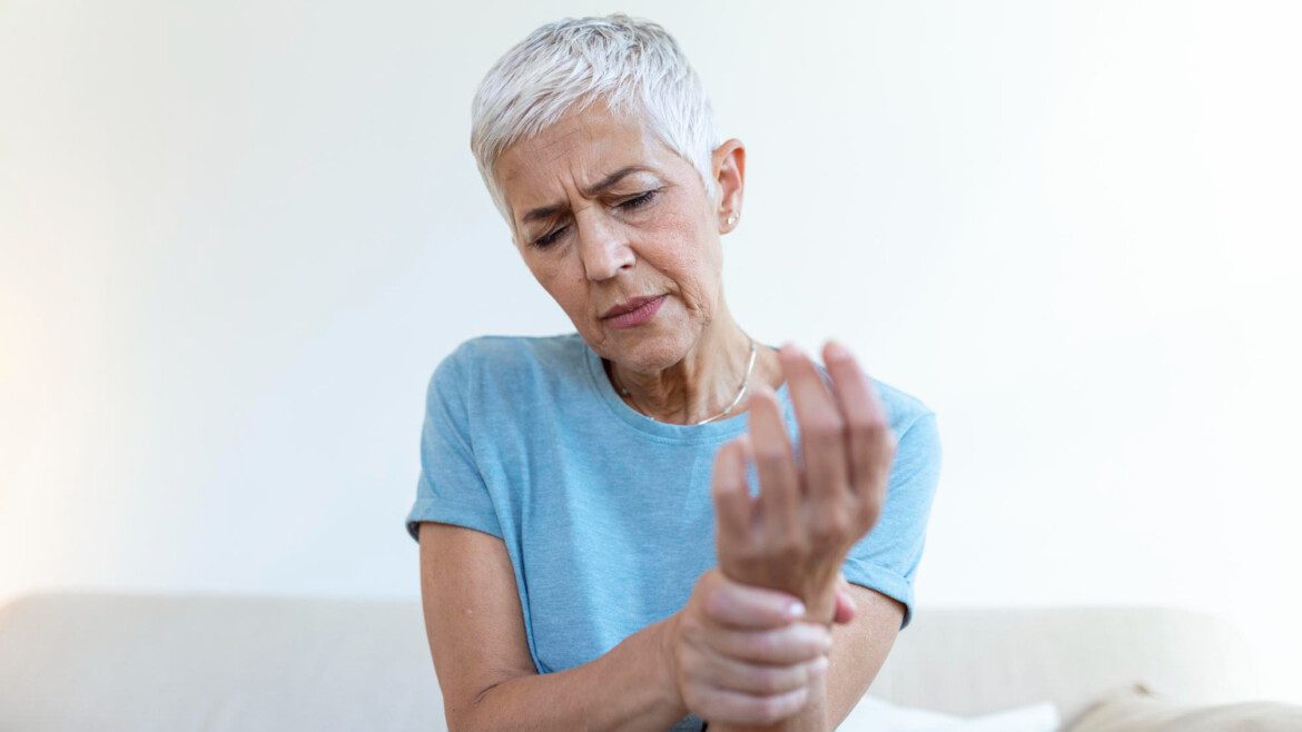 Chiropractic Treatment for Arthritis Joint Pain: What You Need to Know