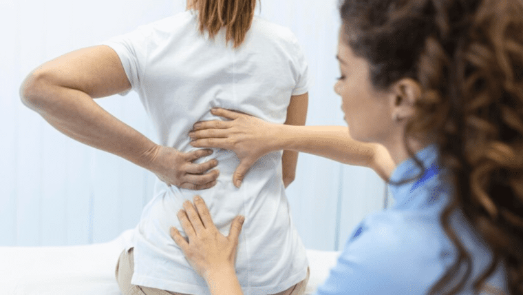 Chiropractor vs Physiotherapist: The Best Treatment for Your Health